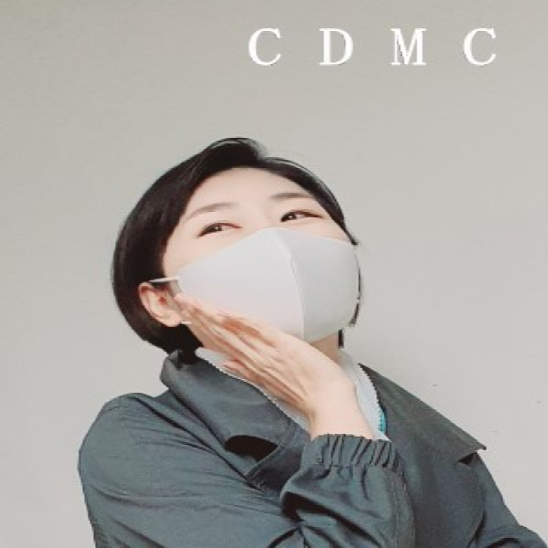 마켓Q,고급항균패션마스크 흰색 대형(L) 1매입,,CDMC,27397,마스크,패션마스크,로고마스크,항균마스크,원단마스크,빨아쓰는마스크,꽃무늬마스크,꽃마스크,생활/건강 > 건강관리용품