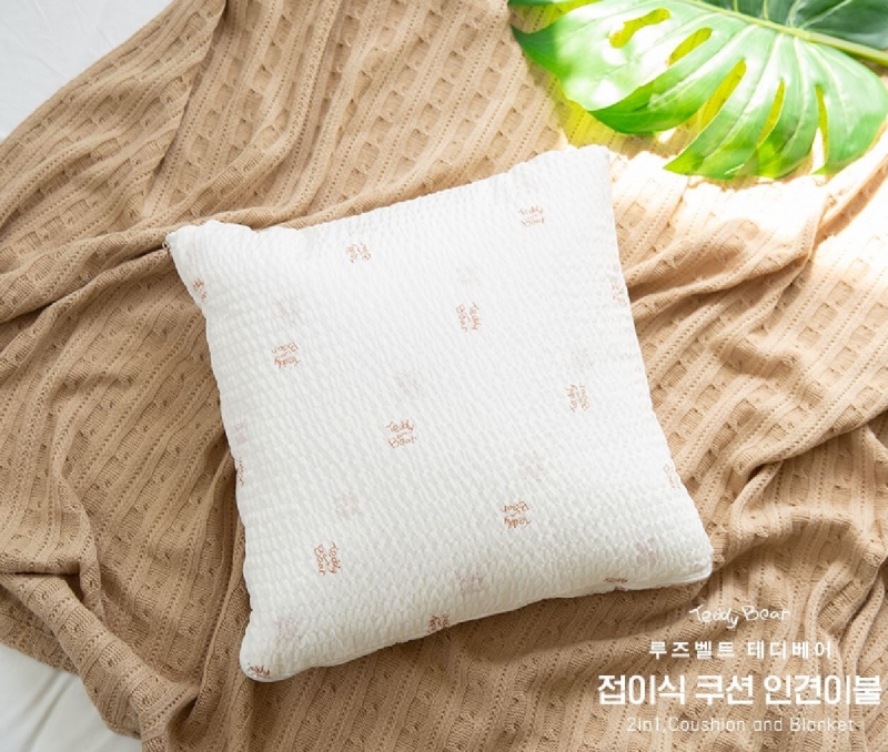 마켓Q,테디베어 접이식 쿠션 인견이불(누빔) 시원한 여름 쿨 냉감이불,테디베어 접이식 쿠션 인견이불(누빔) 시원한 여름 쿨 냉감이불,,35748,여름이불,여름침구,시원한이불,침대이불,아이스이불,여름용,이불,침구,부드러운,쿨링이불,가구/취미/펫 > 가구/인테리어