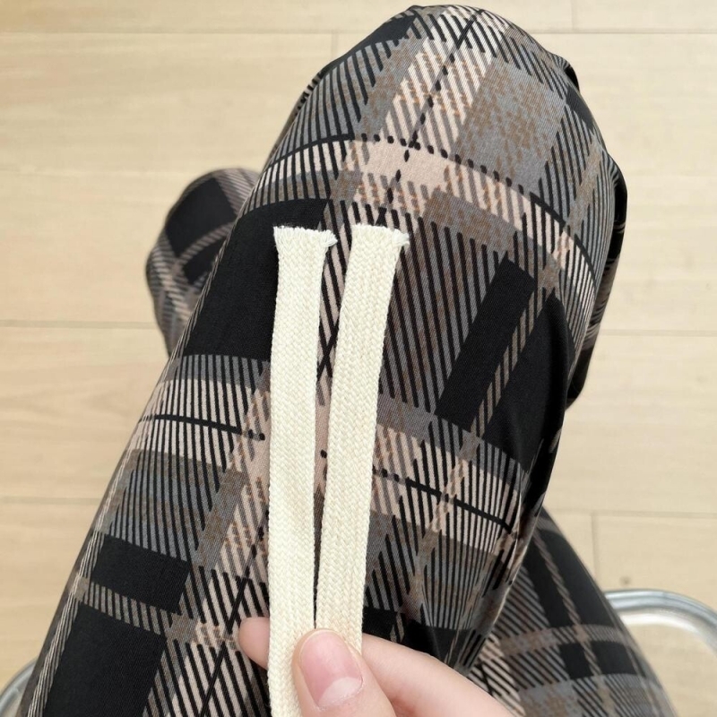 마켓Q,찰랑바지 밴딩 스판 체크무늬 바스락 여성 쿨팬츠,여성 찰랑바지 스판 밴딩 바스락 쿨팬츠 체크무늬,,40823,시원한여름바지,통바지,쿨링팬츠,쿨바지,고무줄바지,중년여성바지,세미와이드,화이트와이드팬츠,쿨와이드팬츠,생활/건강 > 생활잡화